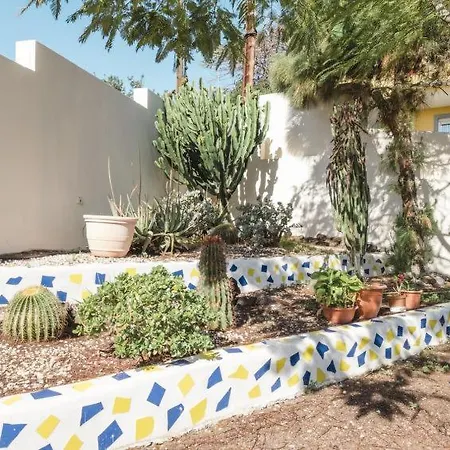 Sleeps 6 Pool Wifi * Barranco Hondo