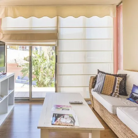 度假居 Sleeps 6 Pool Wifi